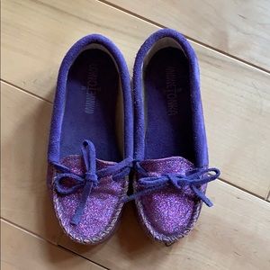 Minnetonka Sparkle Moccasins
